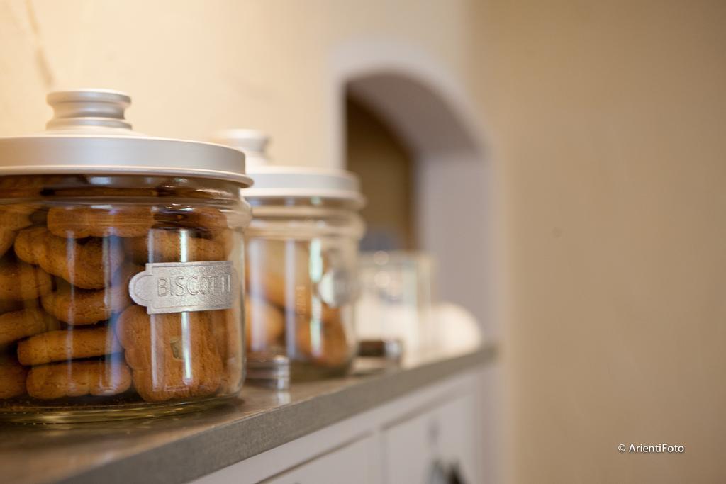 Albergo Del Lago กาปัลบีโอ ภายนอก รูปภาพ